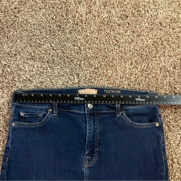 7 for All Mankind High Waist Slim Kick Jeans Size 32 - Picture 4 of 9